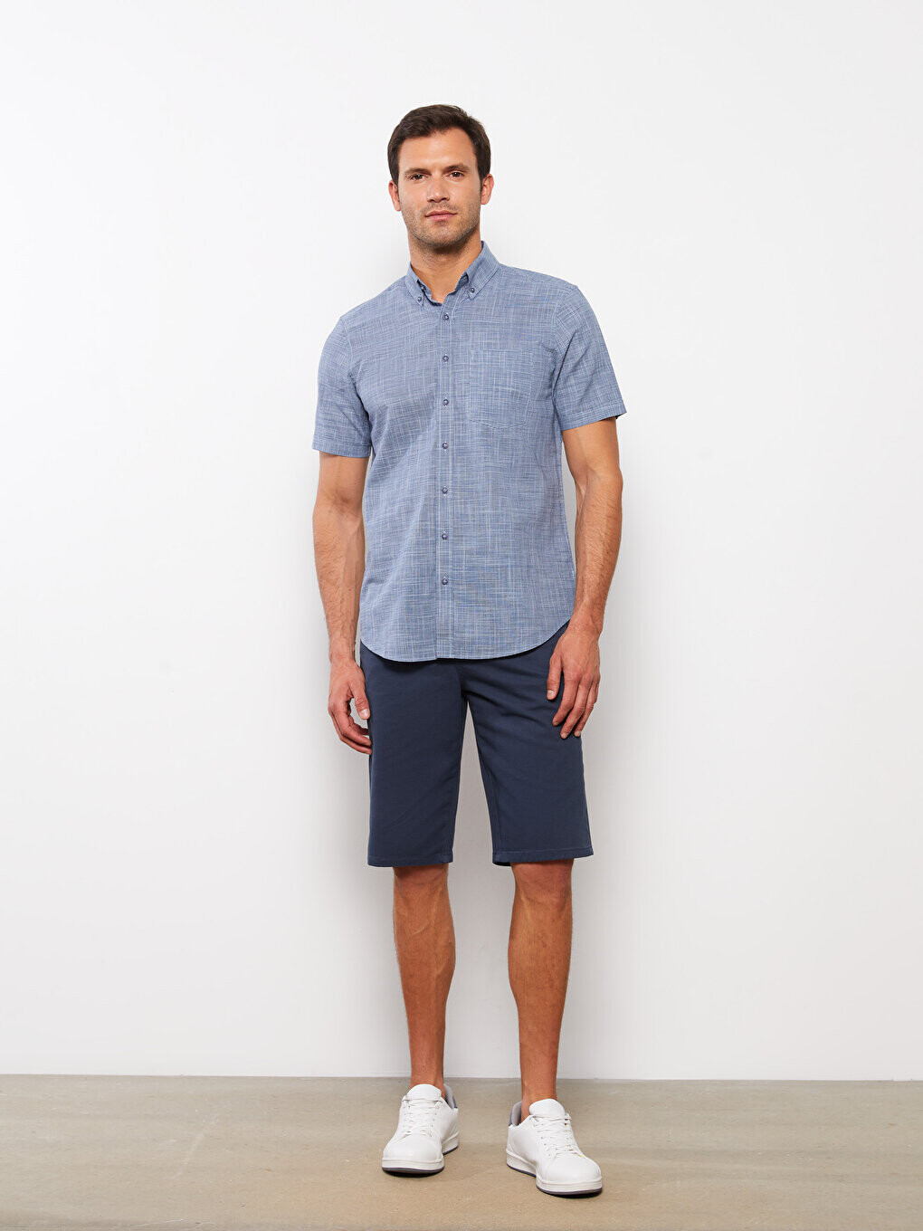 

Мужские шорты-бермуды Slim Fit LCWAIKIKI Basic