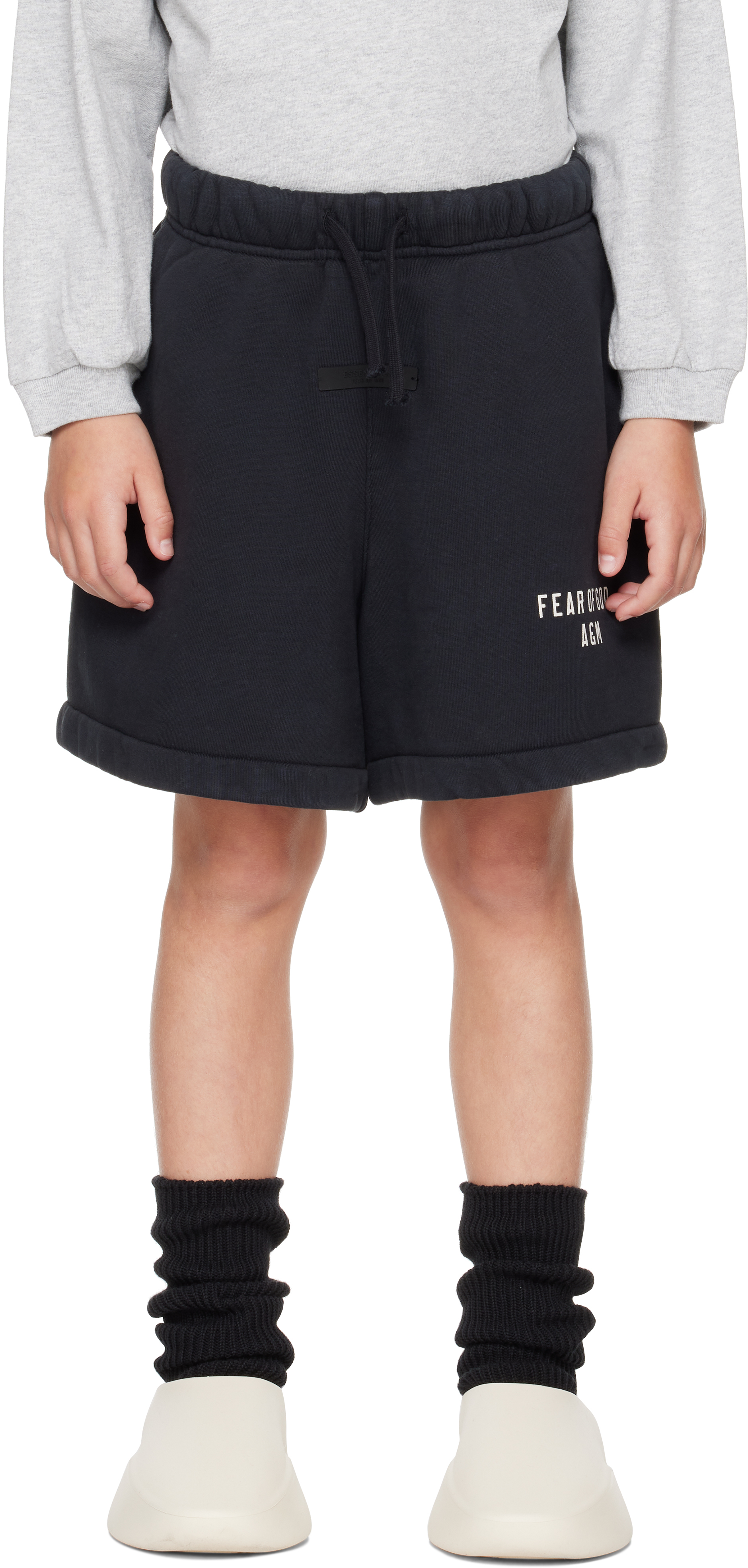 

Детские футбольные шорты из плотного флиса Fear of God ESSENTIALS