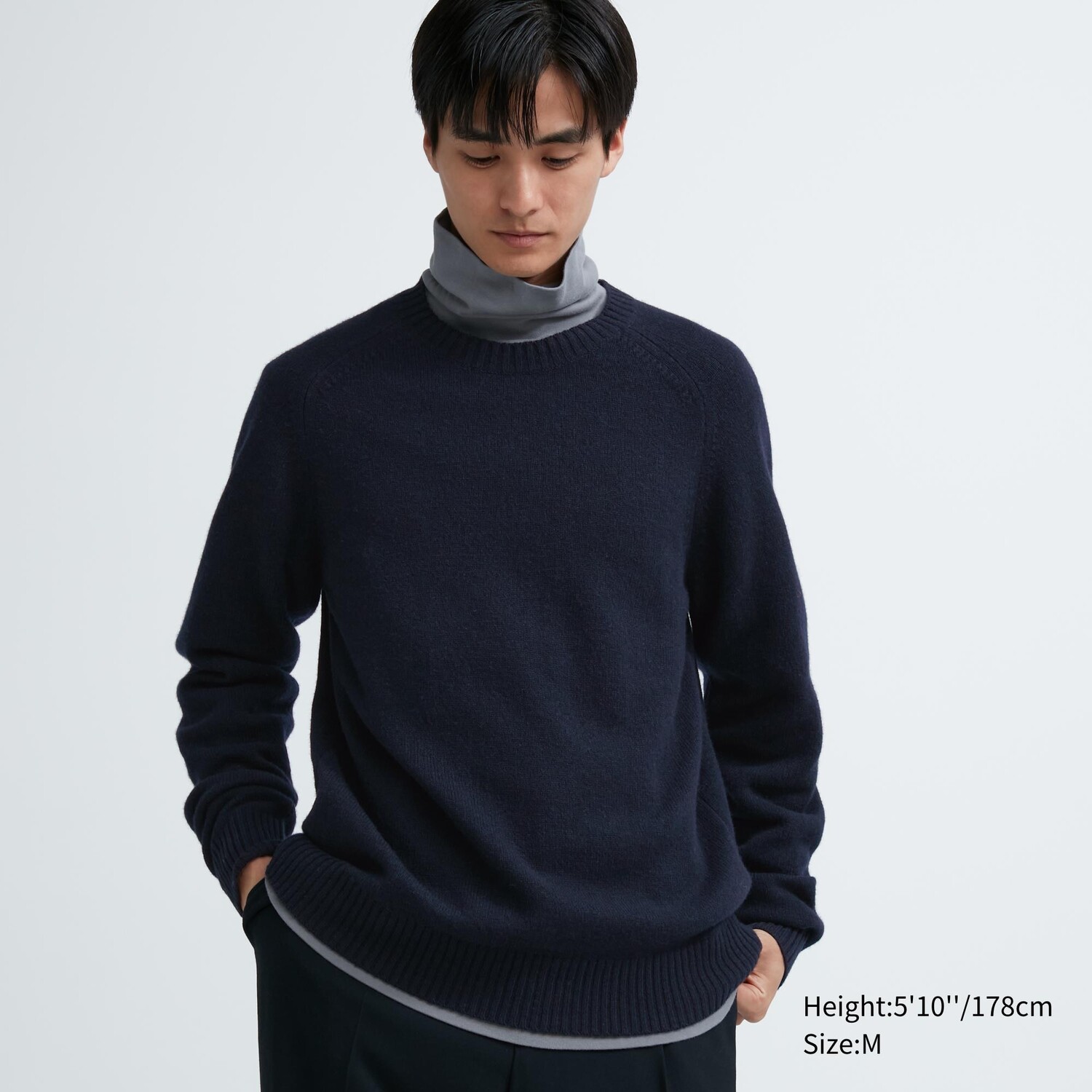 

Джемпер Uniqlo мужской с круглым вырезом из шерсти ягненка, темно-синий