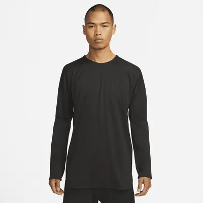 

Футболка Nike Yoga, черный