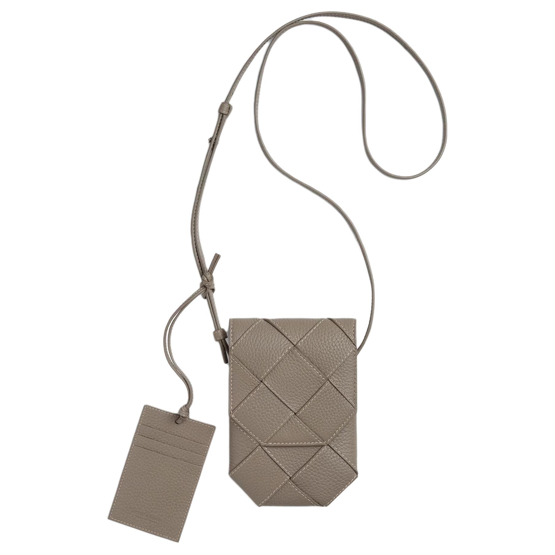 

Bottega Veneta Кожаный чехол для телефона Diago Cow Leather Cell Phone Pouch Regular мужской лаймово-серый