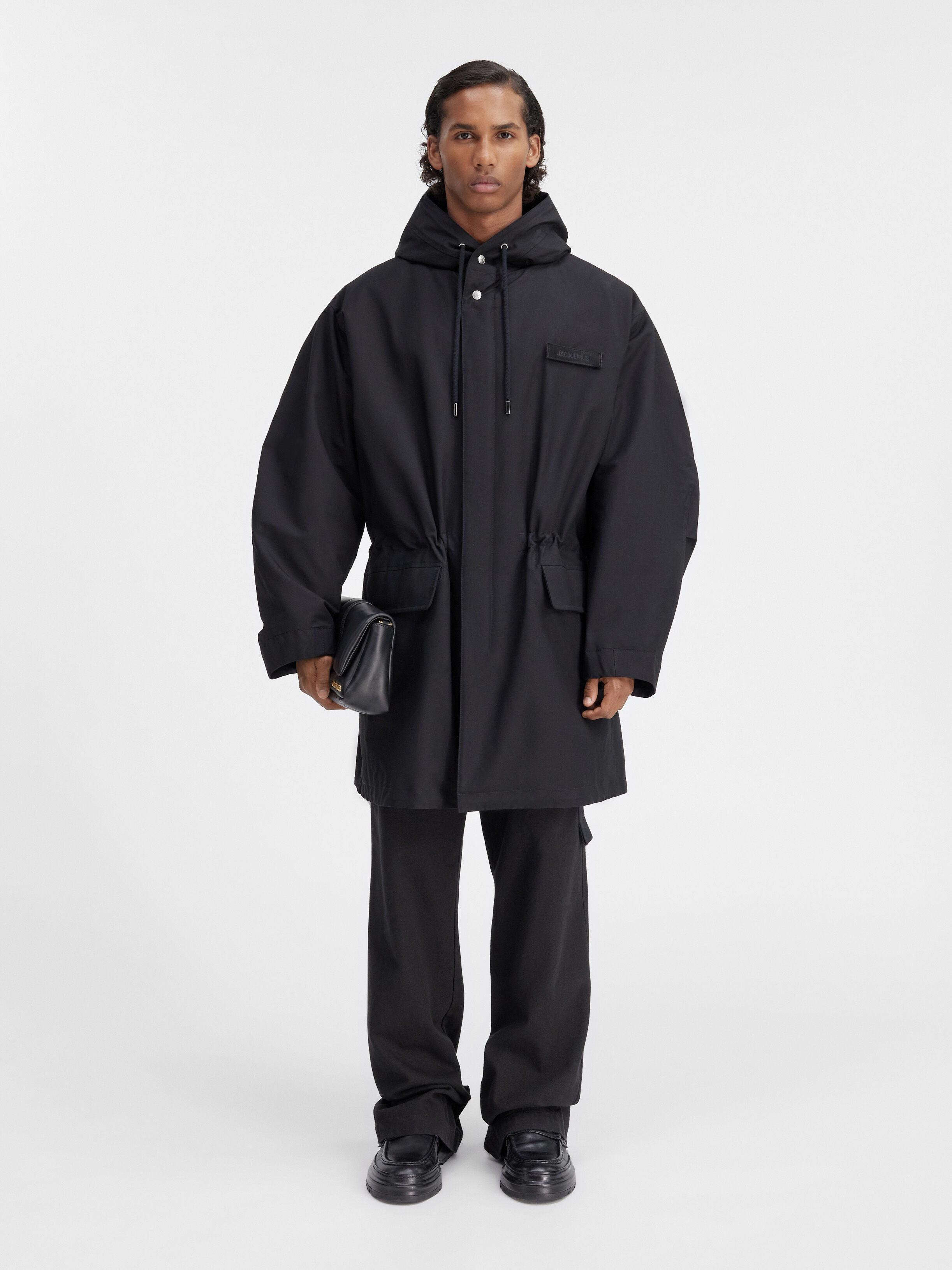 

Парка с капюшоном JACQUEMUS The Marrone parka, черный
