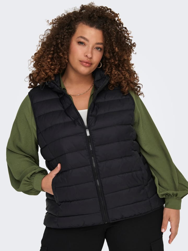 

Жилет ONLY Carmakoma Wattierte Puffer Stepp Weste Übergrößen CARNEW, черный