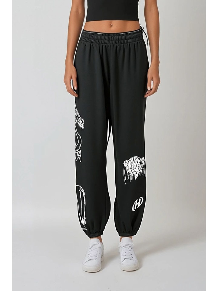 

Черные спортивные штаны Weekday