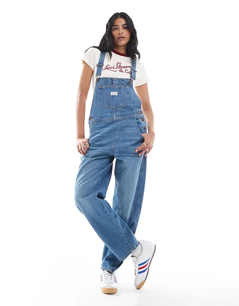 

Джинсовый комбинезон Levi's Vintage Fit светло-голубого цвета