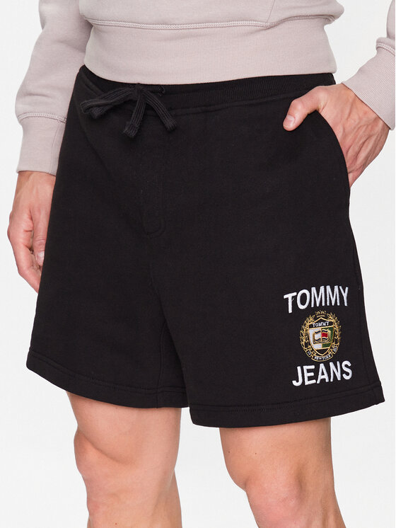 

Спортивные шорты regular fit Tommy Jeans, черный