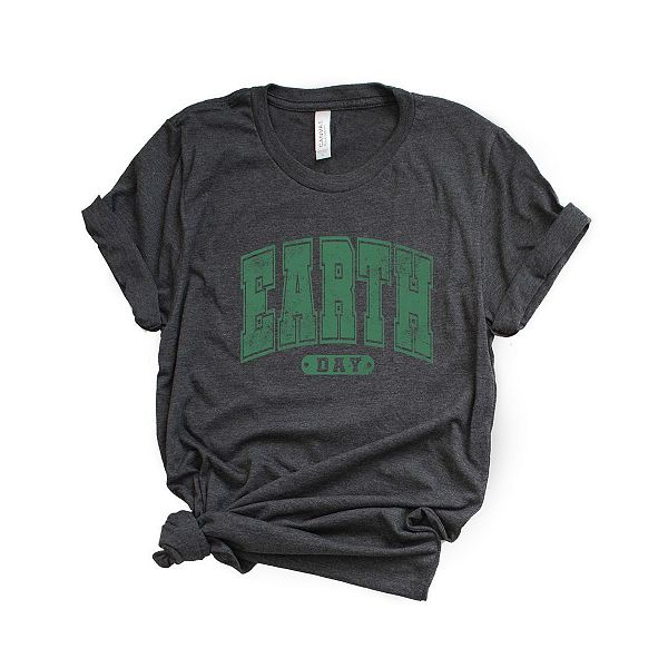 

Футболка с принтом Earth day varsity Simply Sage Market, Charcoal, Черный, Футболка с принтом Earth day varsity Simply Sage Market, Charcoal