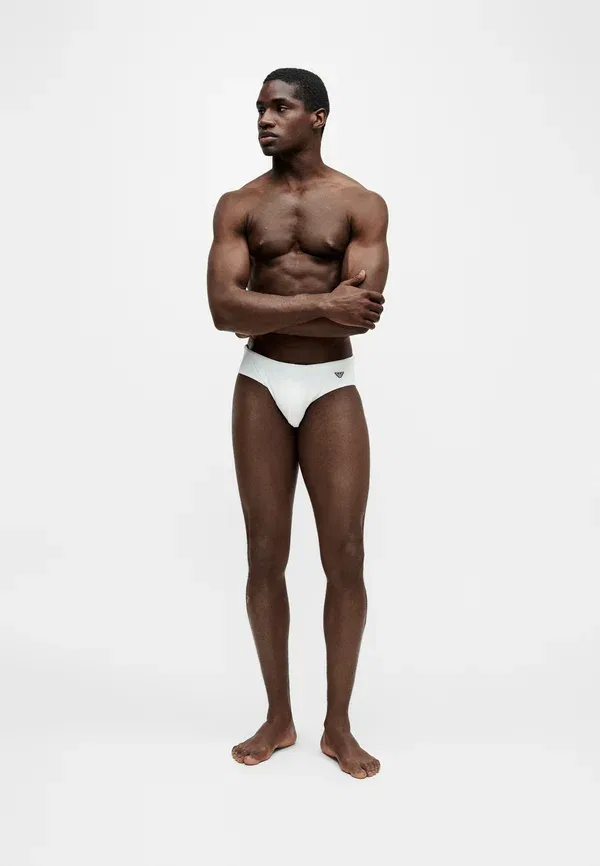 Плавки Emporio Armani Essential Slip Beachwear Swimming Briefs, белый — фото 2