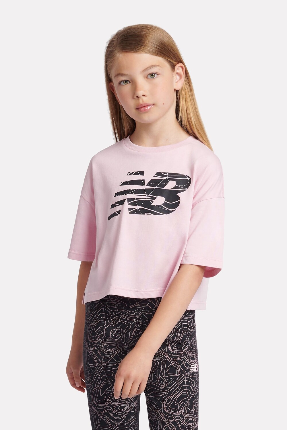 

Футболка с логотипом aop fill для девочек New Balance, розовый
