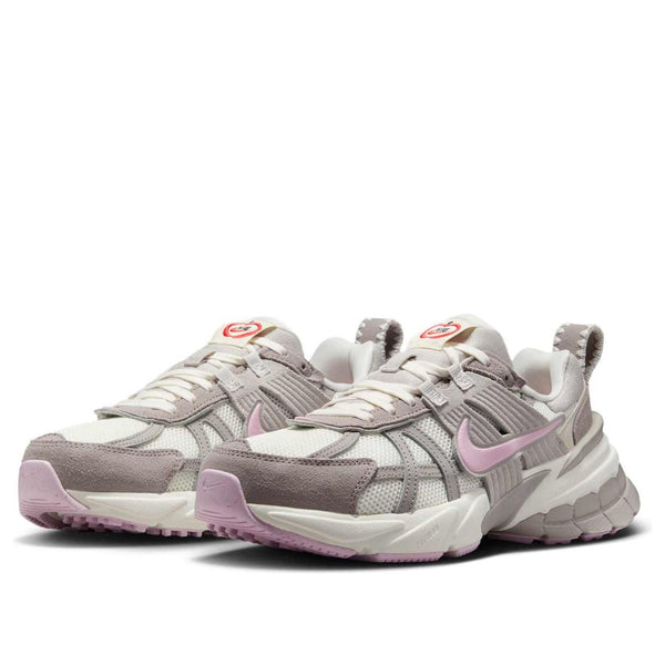 Кроссовки v2k run Nike, бежевый — фото 3