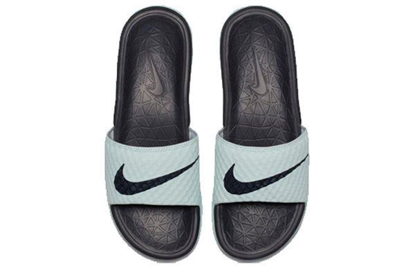 Тапочки benassi solarsoft 'mint black' Nike, зеленый — фото 3