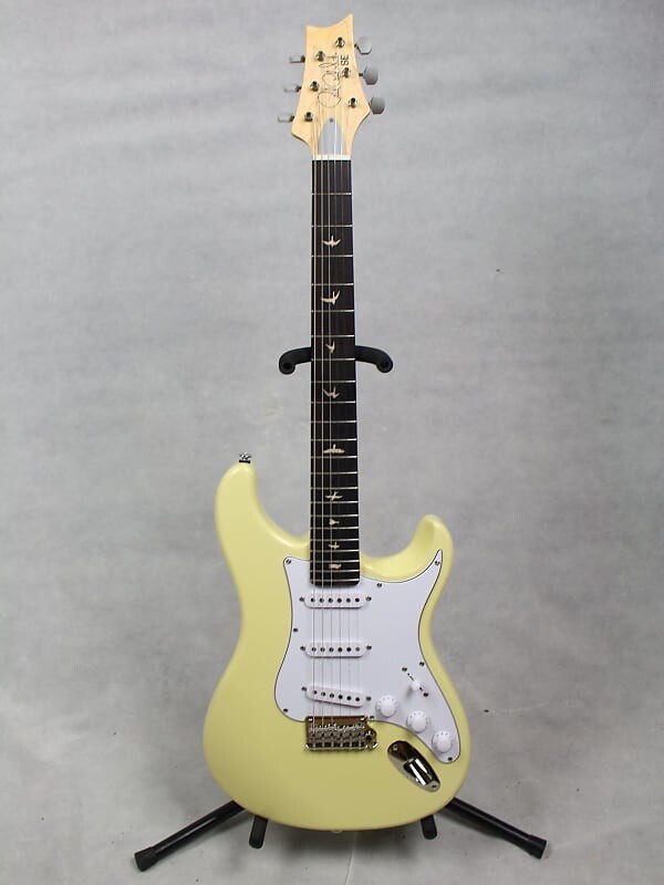 

Электрогитара PRS SE Silver Sky Moon White w/ Bag