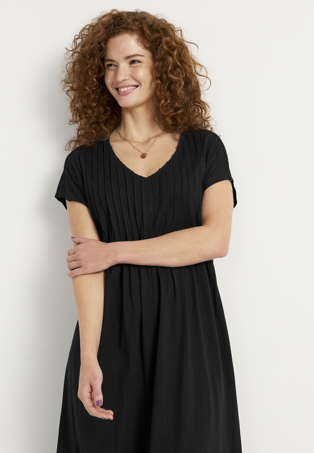 

Платье из джерси KAFTAN Cellbes of Sweden, черный