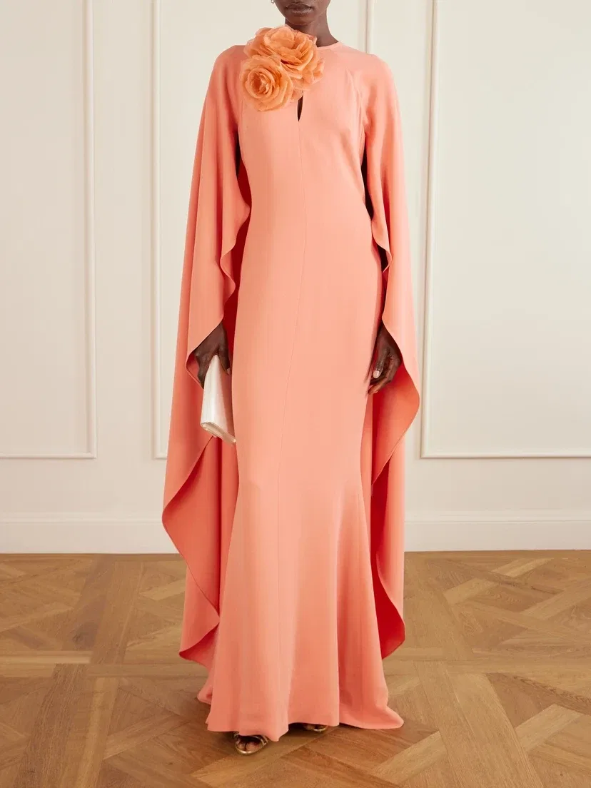 Крепдешиновое платье с аппликацией и эффектом накидки Elie Saab, розовый — фото 2