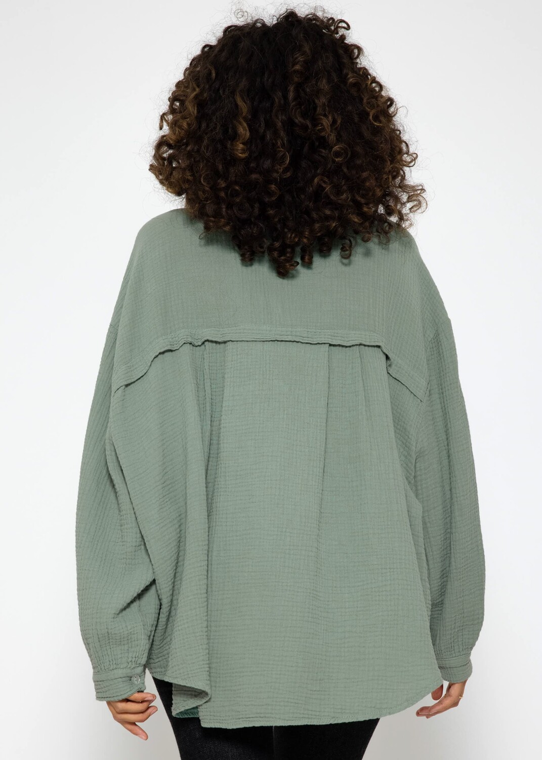 

Блуза SASSYCLASSY Ultra Oversize Musselin nhemd kürzere Variante, зеленый