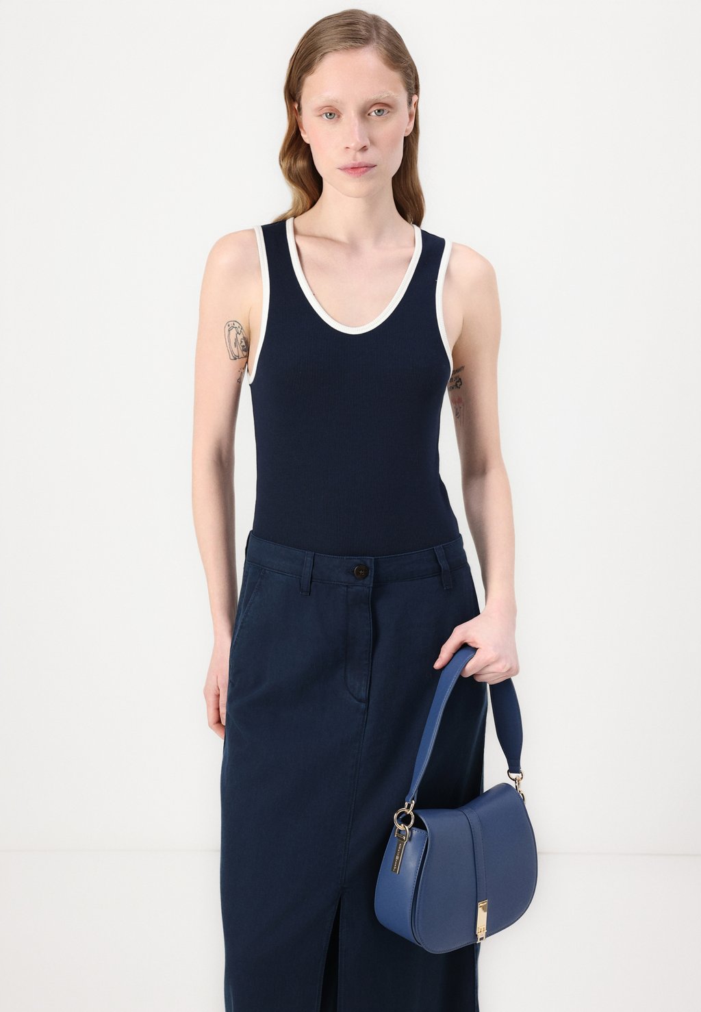 Джинсовая юбка MIDI SKIRT Tommy Hilfiger, темно-синий — фото 4