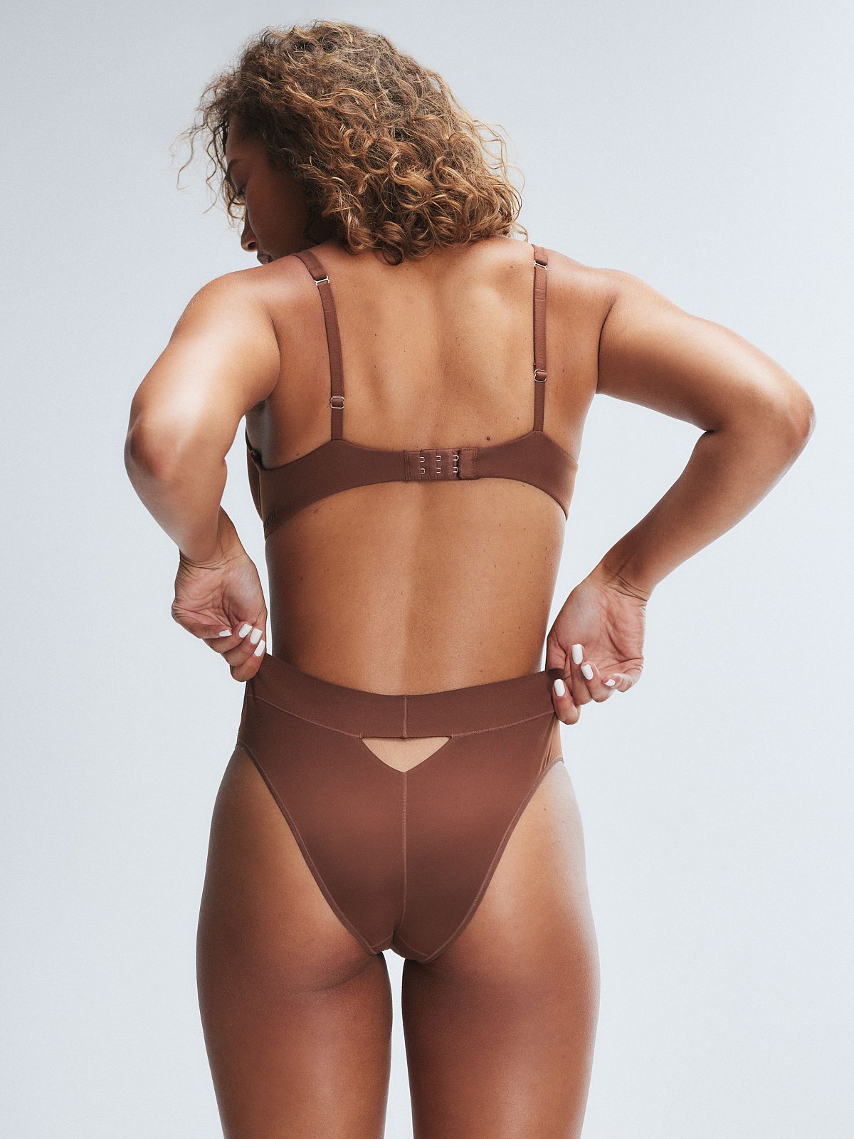 

Трусики Savage X Fenty Soft N' Savage, цвет Brown Sugar Nude