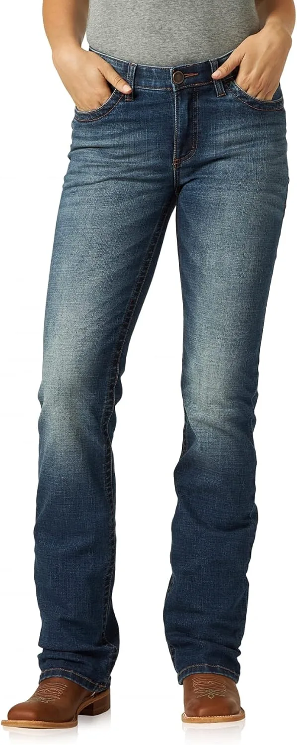 

Wrangler Women's Premium Patch Mae джинсы с высокой посадкой