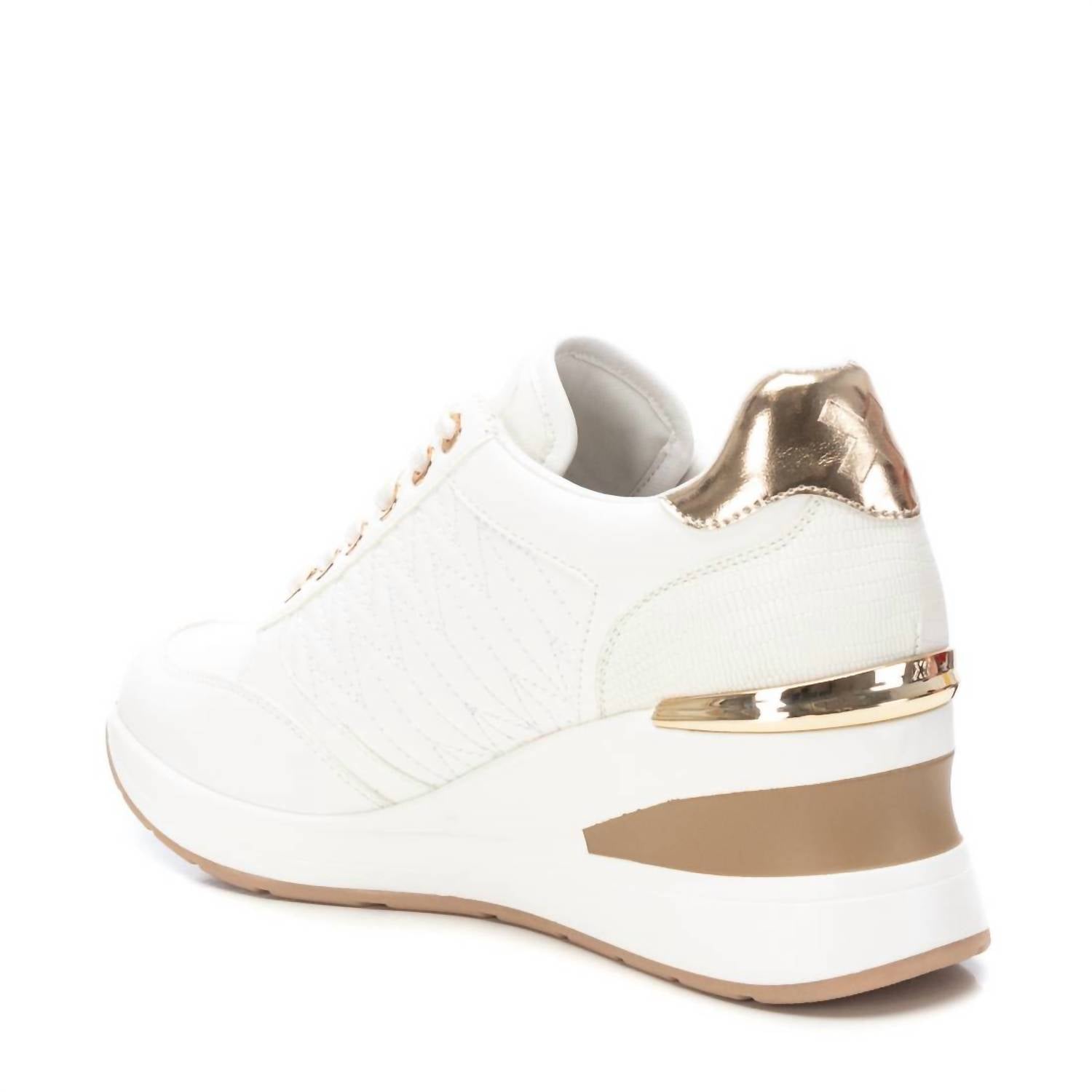 Женские кроссовки Trainer белого цвета Xti — фото 3