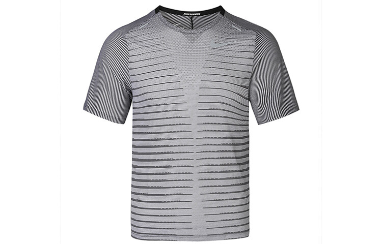 

Мужская футболка Nike, цвет Black/White