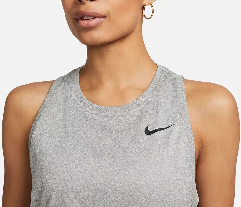 Женская тренировочная майка Nike Dri-FIT — фото 4