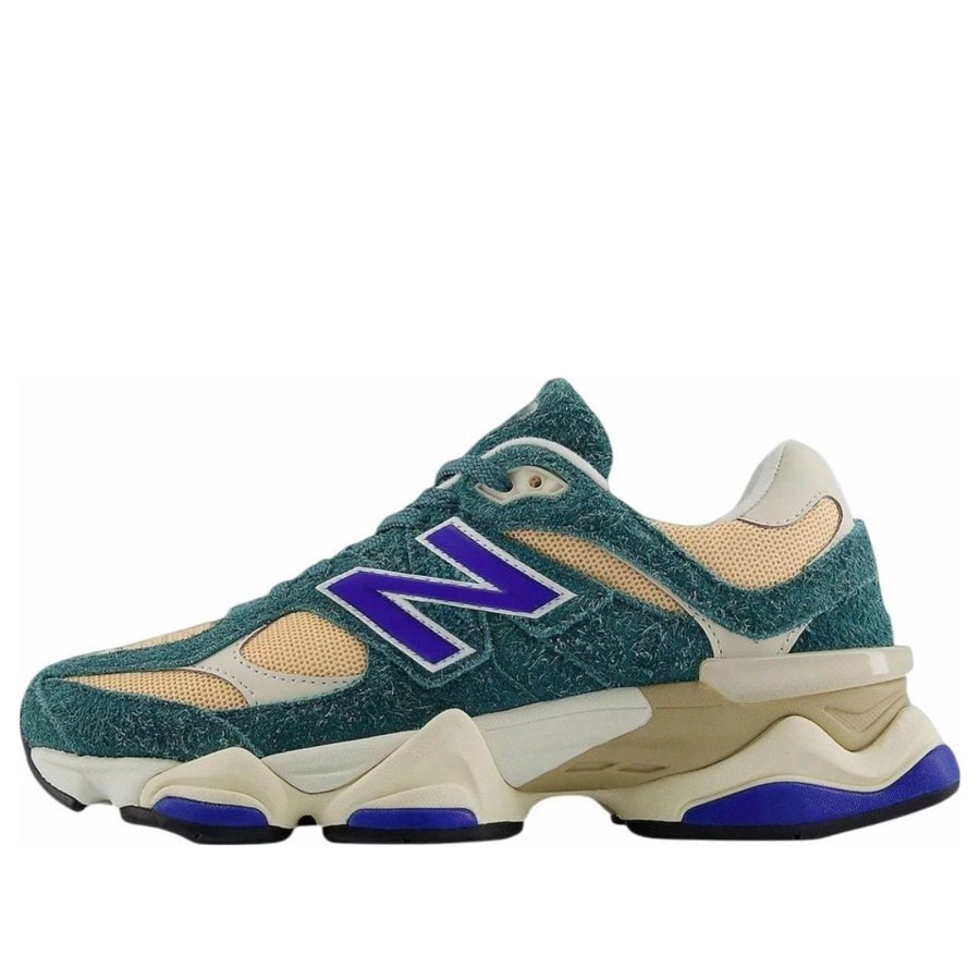 

Кроссовки New Balance 9060 'New Spruce Purple', зеленый