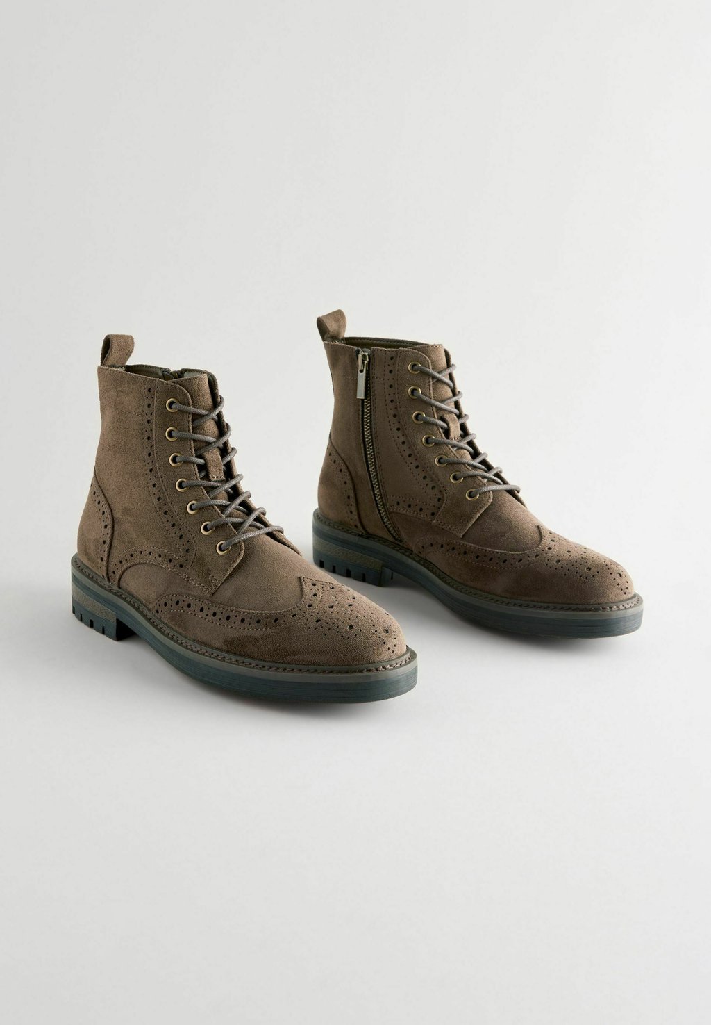 

Ботильоны на шнуровке BROGUE REGULAR FIT Next, коричневый