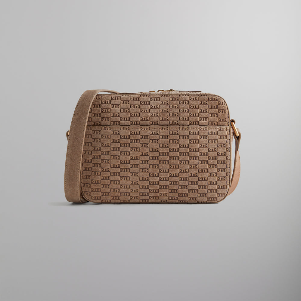 

Сумка Kith Monogram Suede Camera Crossbody, цвет Loft