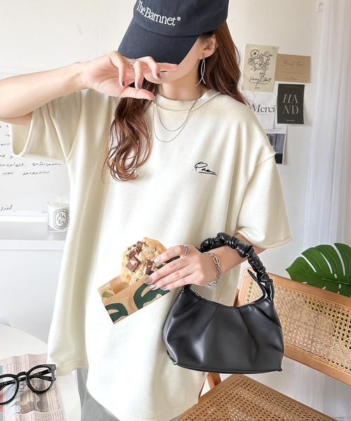 

Флисовая футболка с короткими рукавами, перекрученными манжетами и вышивкой Classicalelf, серо-бежевый