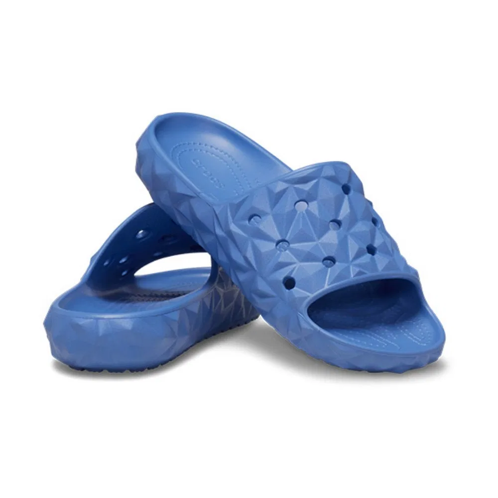 Мужские слайды Crocs Classic Geometric Slide V2, электрический синий — фото 4