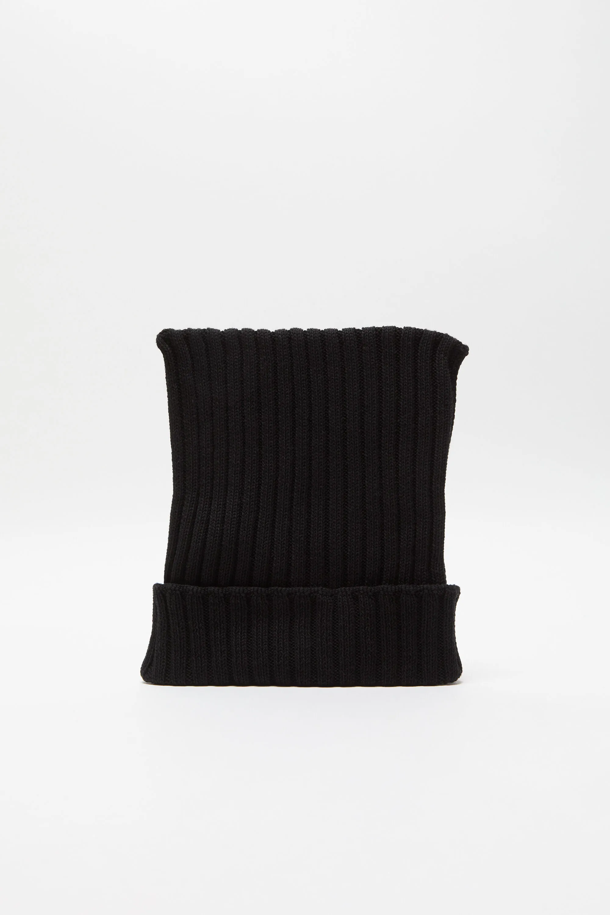 

Квадратная шапочка в рубчик Acne Studios, черный