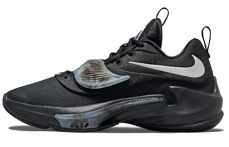 

Мужские баскетбольные кроссовки Nike Freak 3