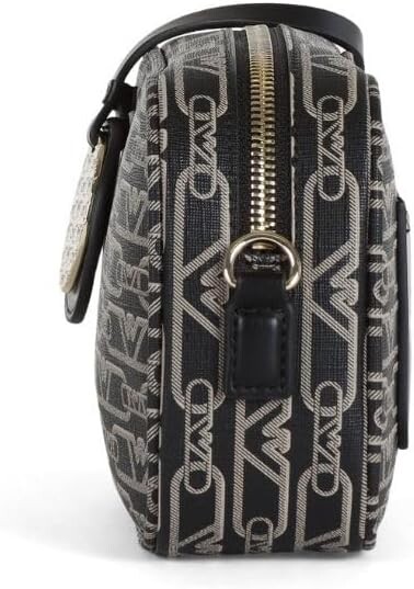 

Сумка Emporio Armani EW000537 AF11951 Цвет FC033 ЧЕРНЫЙ-ЭКРУ