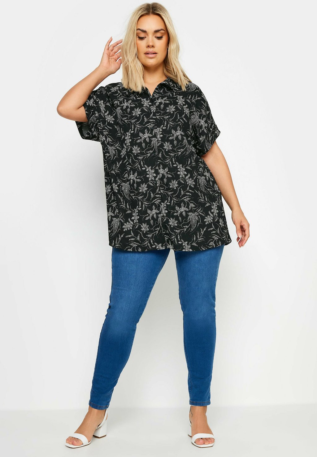 

Блузка на пуговицах Yours Clothing, антрацит