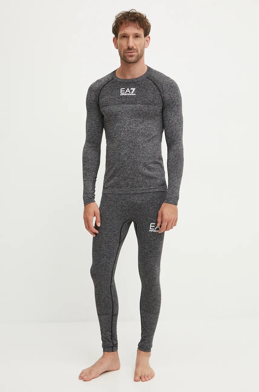 

В комплекте с функциональным нижним бельем EA7 Emporio Armani, серый