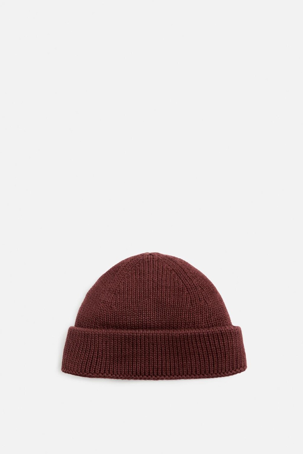 

Короткая вязанная шапка ZARA, бордо