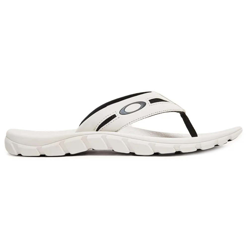 

Сандалии Oakley Operative 2.0, белый