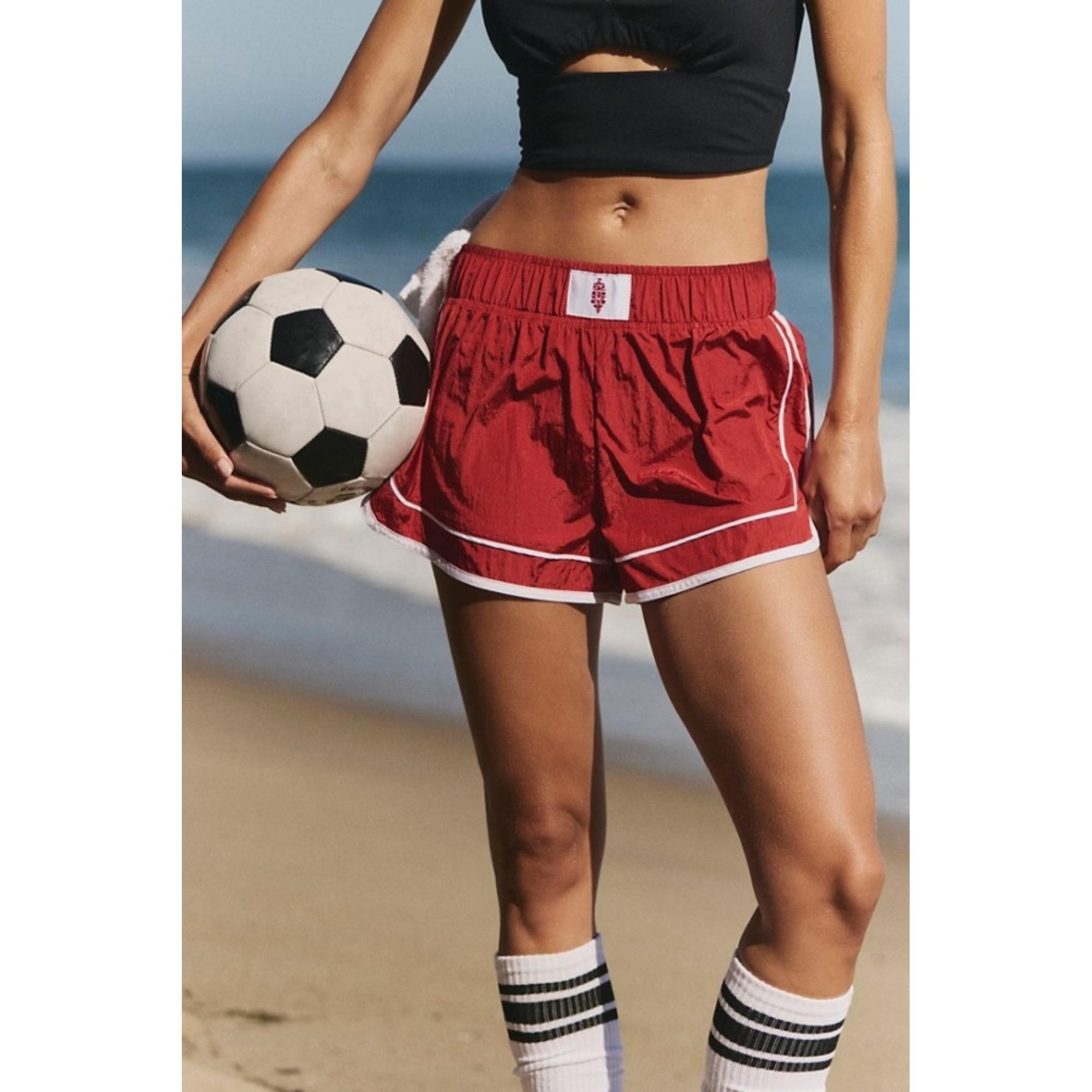 

Женские шорты цвета университетской формы Free People, Cranberry/White Combo