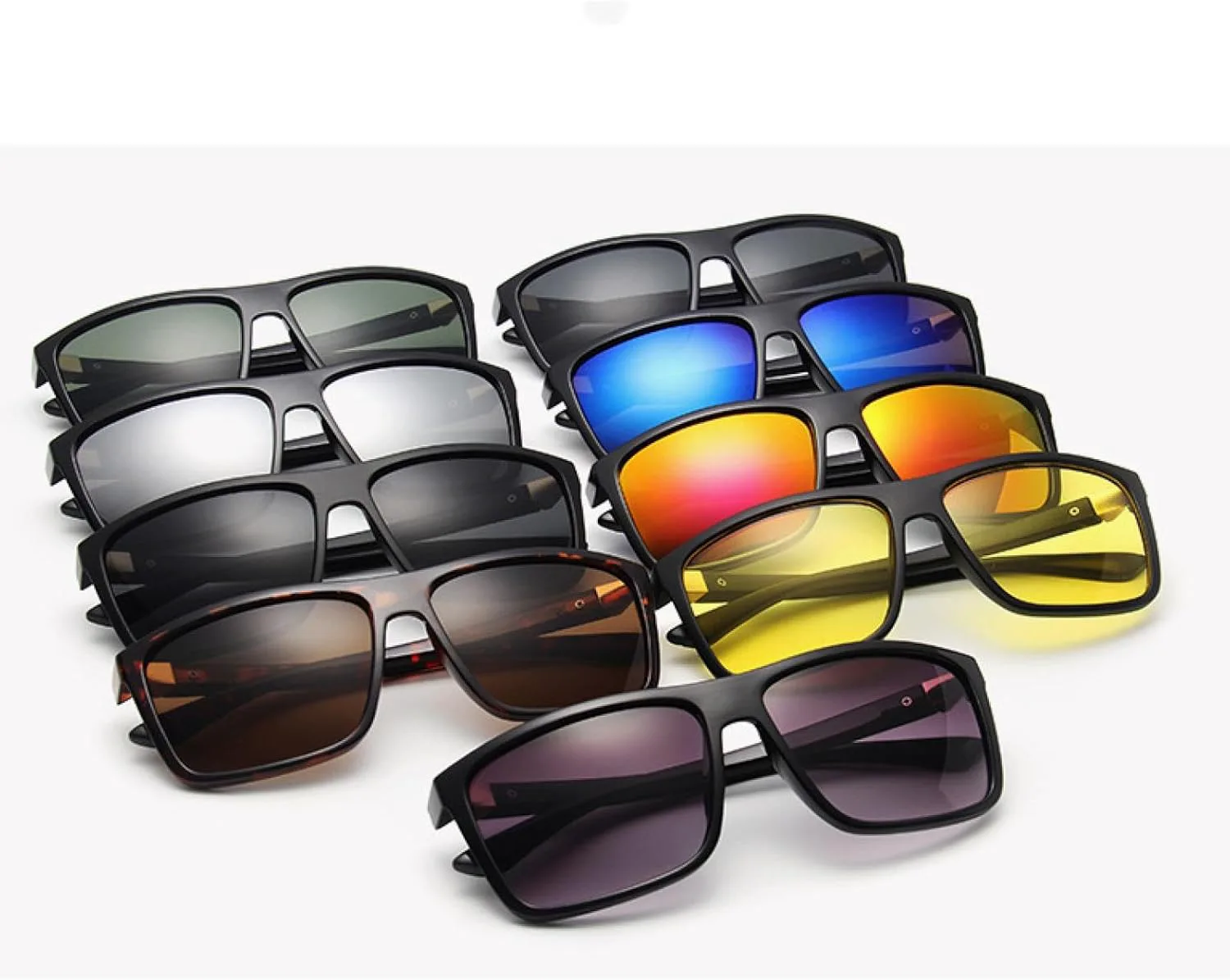 

Модные классические солнцезащитные очки для женщин и мужчин, трендовые, роскошные, винтажные, для активного отдыха, солнцезащитные очки UV400 TKKTLLT, Black Green