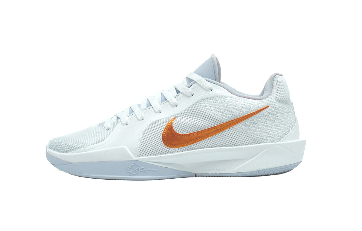 

Баскетбольные кроссовки Sabrina 2 Basketball Shoes Unisex Low-Top Gold/White Nike
