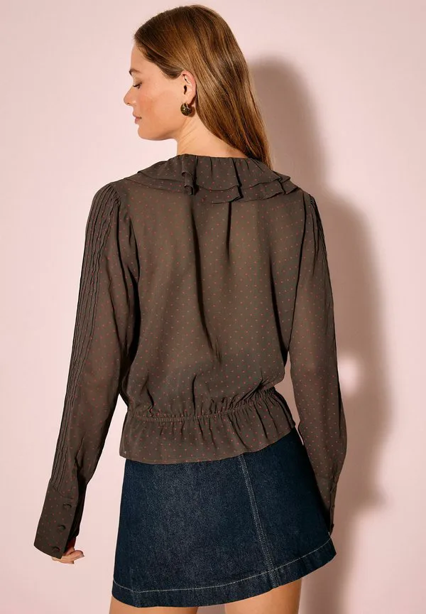 Блузка прямого кроя с длинными рукавами и оборками. Next, Chocolate Brown Heart Print — фото 2