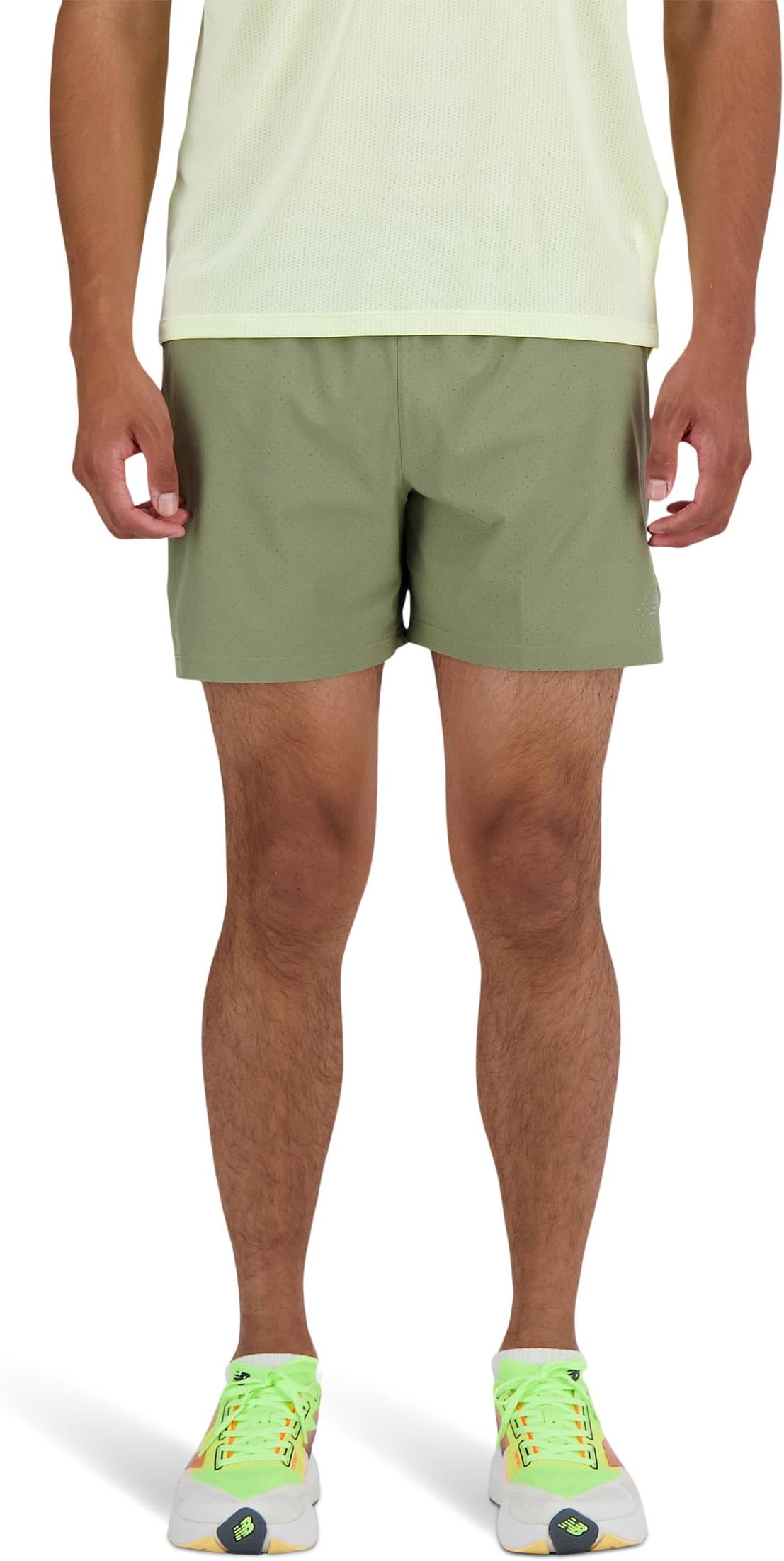 

Шорты New Balance RC Short 5", цвет Dark Olivine