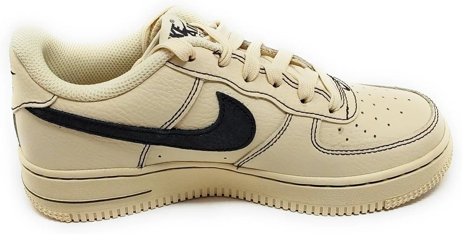 Кроссовки Nike Air Force 1 HJ4563 200 из светло-хаки/черной кожи, бежевые с черным логотипом, амортизирующая резиновая подошва — фото 3