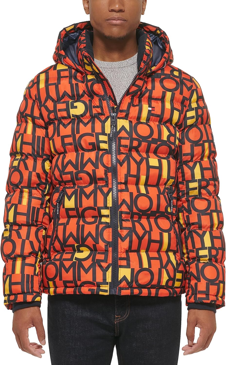 

Мужская стеганая куртка с капюшоном Tommy Hilfiger (стандартная и для больших и высоких), Orange Abstract Logo