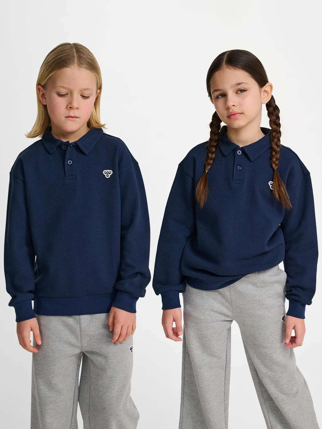 Детский свободный поло-свитшот Hmljr Loose Kinder Hummel, Blau Navyblau Gletscherblau