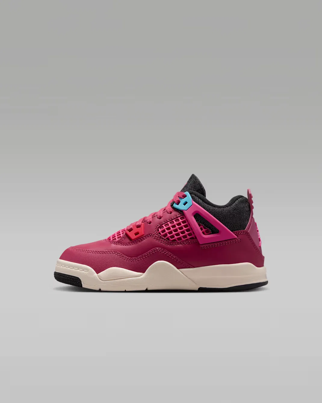 Детские кроссовки Jordan 4 Retro "She's A Star", Sweet Beet/Off Noir/Chalk/Desert Pink