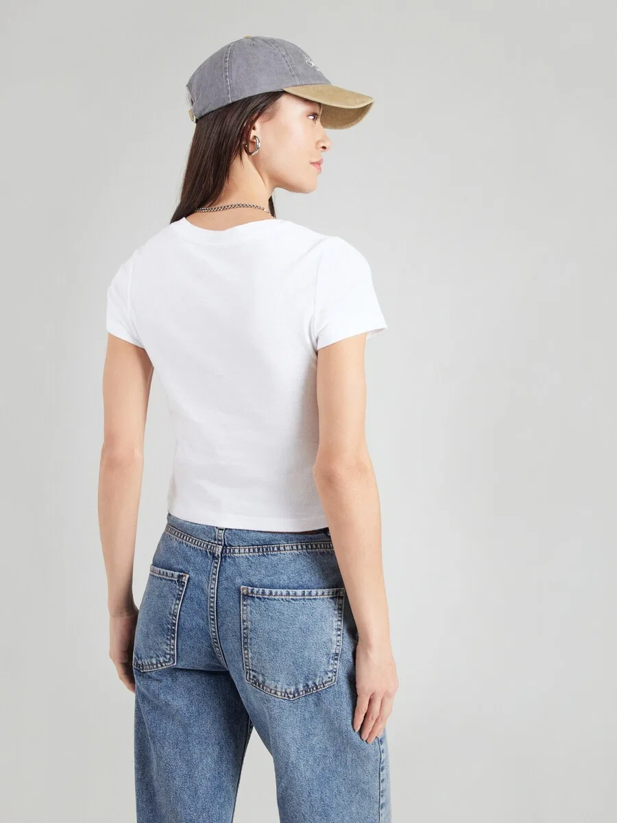 Футболка LEVI'S «Essential Sporty Tee» белого цвета — фото 4
