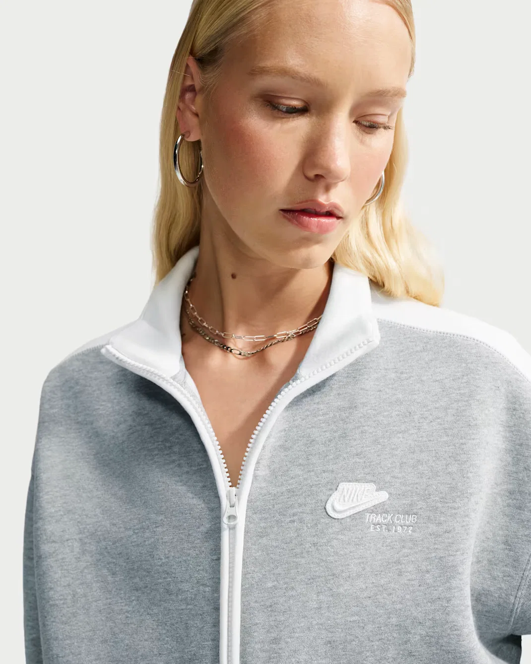 Женская спортивная куртка Nike Studio Fleece Medium Weight "Nike Run Club", Dark Grey Heather/Sail/Sail