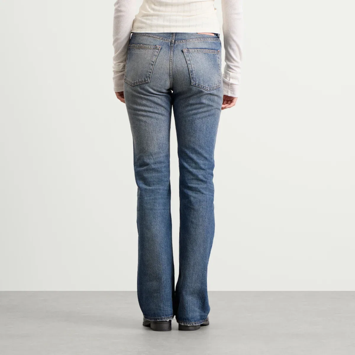 Джинсы клеш с моделью 2009 Acne Studios, Blue Bingo — фото 3