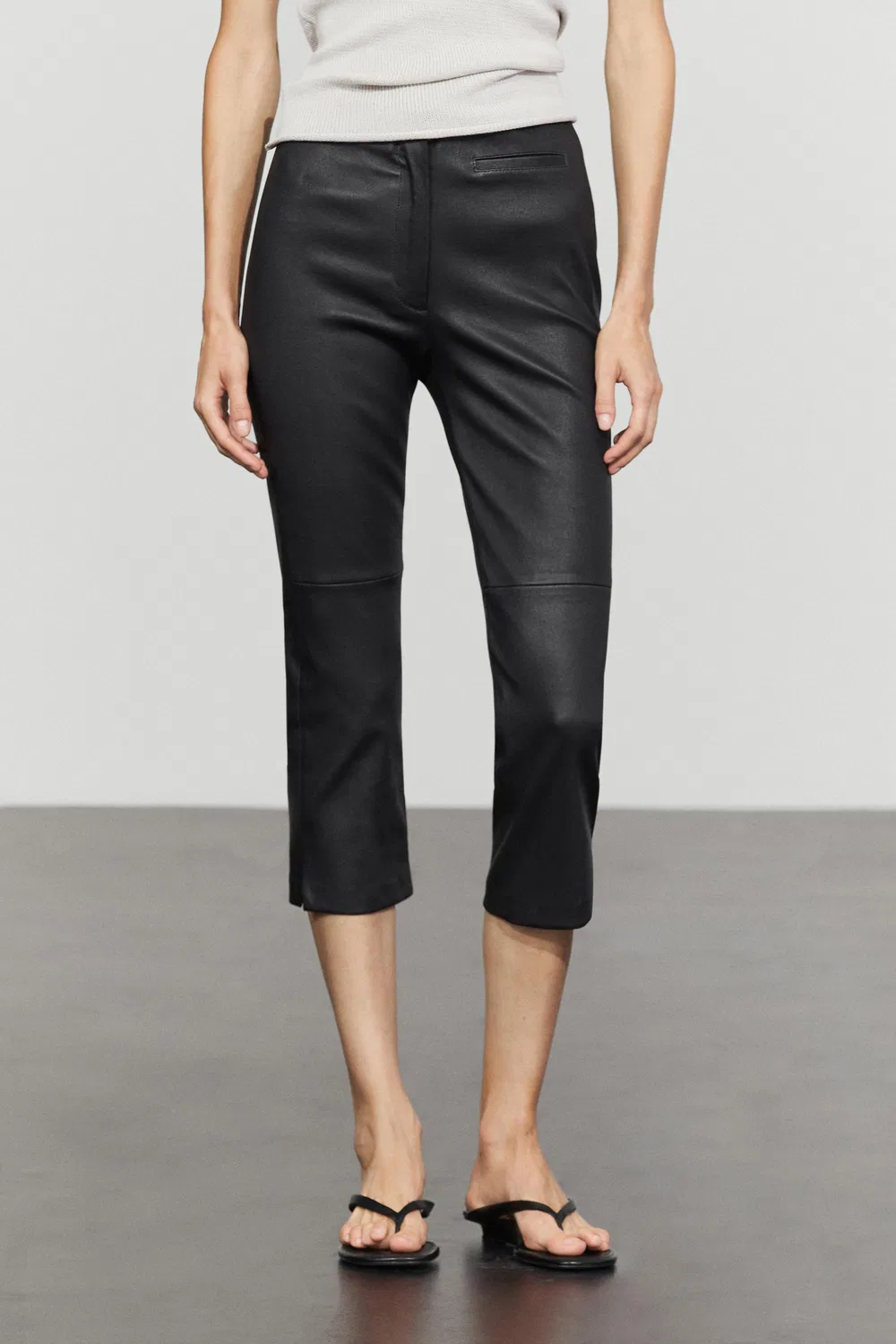 Капри кожаные Massimo Dutti, из кожзама, черный — фото 2